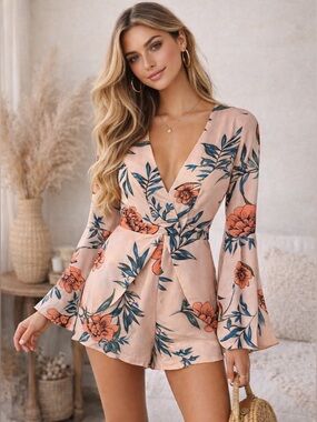 L'ATISTE by amy milly floral romper open back bell sleeve boho festival small